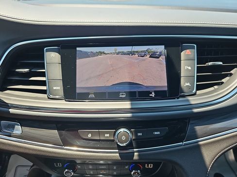Used 2023 Buick Enclave Essence w/ Experience Buick Package FWD image 23