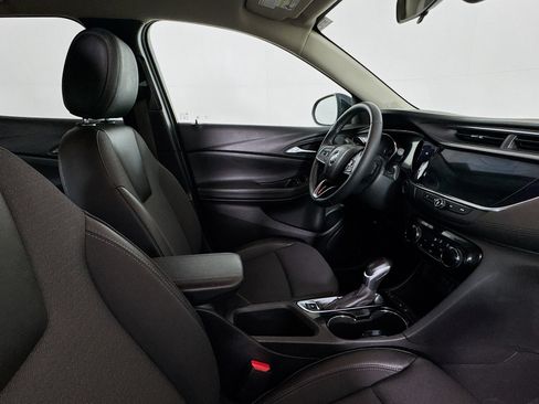 Used 2022 Buick Encore GX Preferred w/ Cold Weather Comfort Package image 28