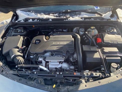 Used 2016 Chevrolet Malibu LT w/ Leather Package image 28