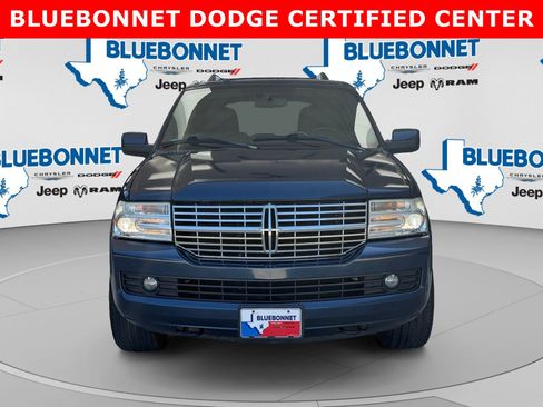 Used 2013 Lincoln Navigator 2WD w/ HD Trailer Tow Pkg image 2