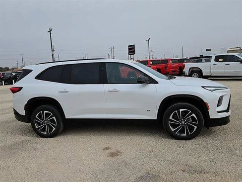 New 2025 Buick Enclave Sport Touring w/ Super Cruise Package image 33