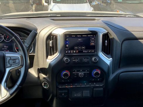 Used 2021 Chevrolet Silverado 1500 LT image 7
