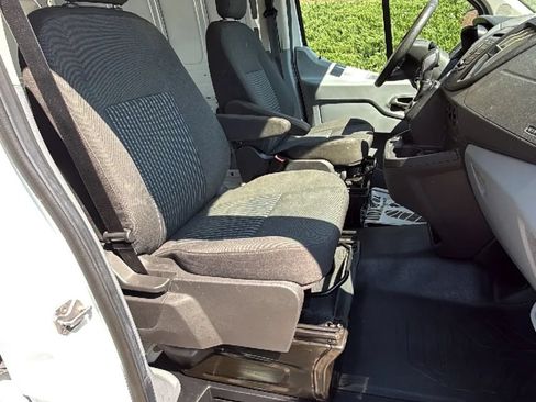 Used 2018 Ford Transit 150 130 Low Roof RWD image 35