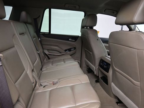 Used 2019 GMC Yukon SLT AWD/4WD image 31