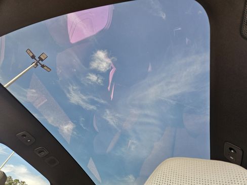 New 2025 Volvo EX90 Ultra image 8