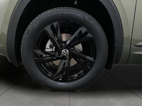 New 2026 Volkswagen Atlas Cross Sport SEL R-Line AWD/4WD image 13
