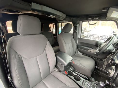 Used 2014 Jeep Wrangler Unlimited Sport w/ Quick Order Package 24S image 24