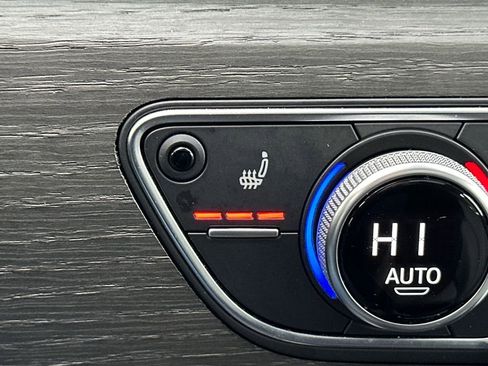 Used 2024 Audi A4 2.0T Premium Plus image 29