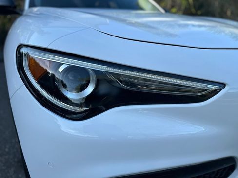 Used 2020 Alfa Romeo Stelvio w/ Nero Edizione image 5