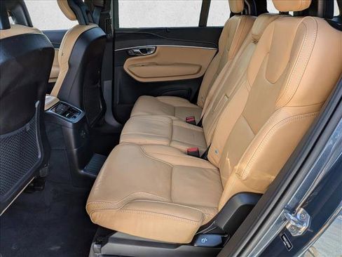 Used 2021 Volvo XC90 T8 Inscription w/ Advanced Package image 23