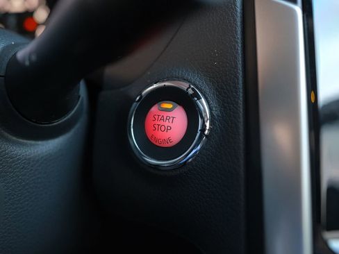 Used 2016 Nissan Altima 3.5 SL w/ 3.5 Technology Package image 22