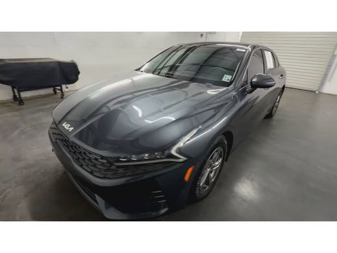 Used 2022 Kia K5 LXS FWD image 4