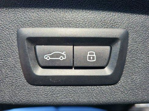 Used 2024 BMW X3 sDrive30i w/ Premium Package image 13