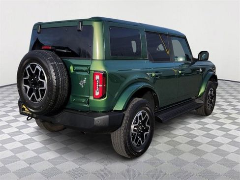 Used 2025 Ford Bronco Outer Banks image 7