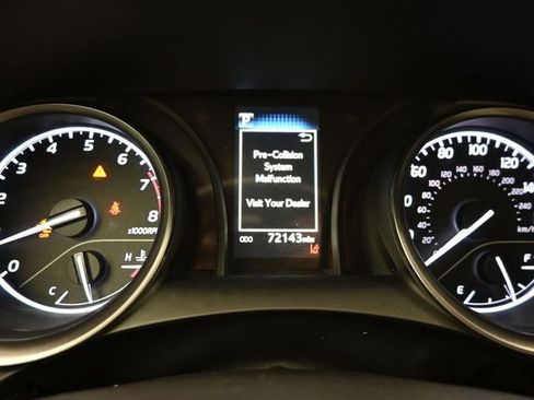 Used 2022 Toyota Camry SE image 22