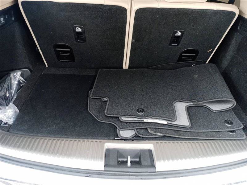 Used 2023 Acura MDX w/ Advance Package AWD/4WD image 7