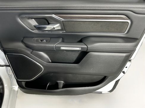 Used 2025 RAM 1500 Laramie image 28