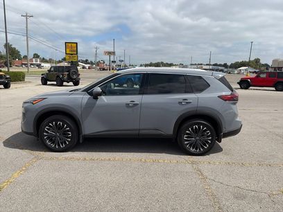 Used 2025 Nissan Rogue SL w/ Tech Package
