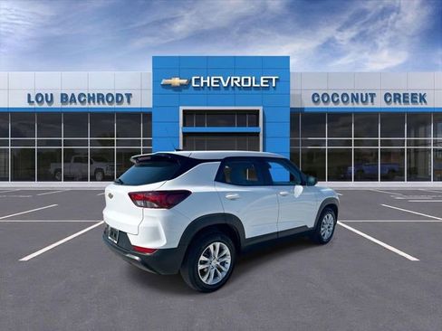 Used 2022 Chevrolet TrailBlazer LS image 8