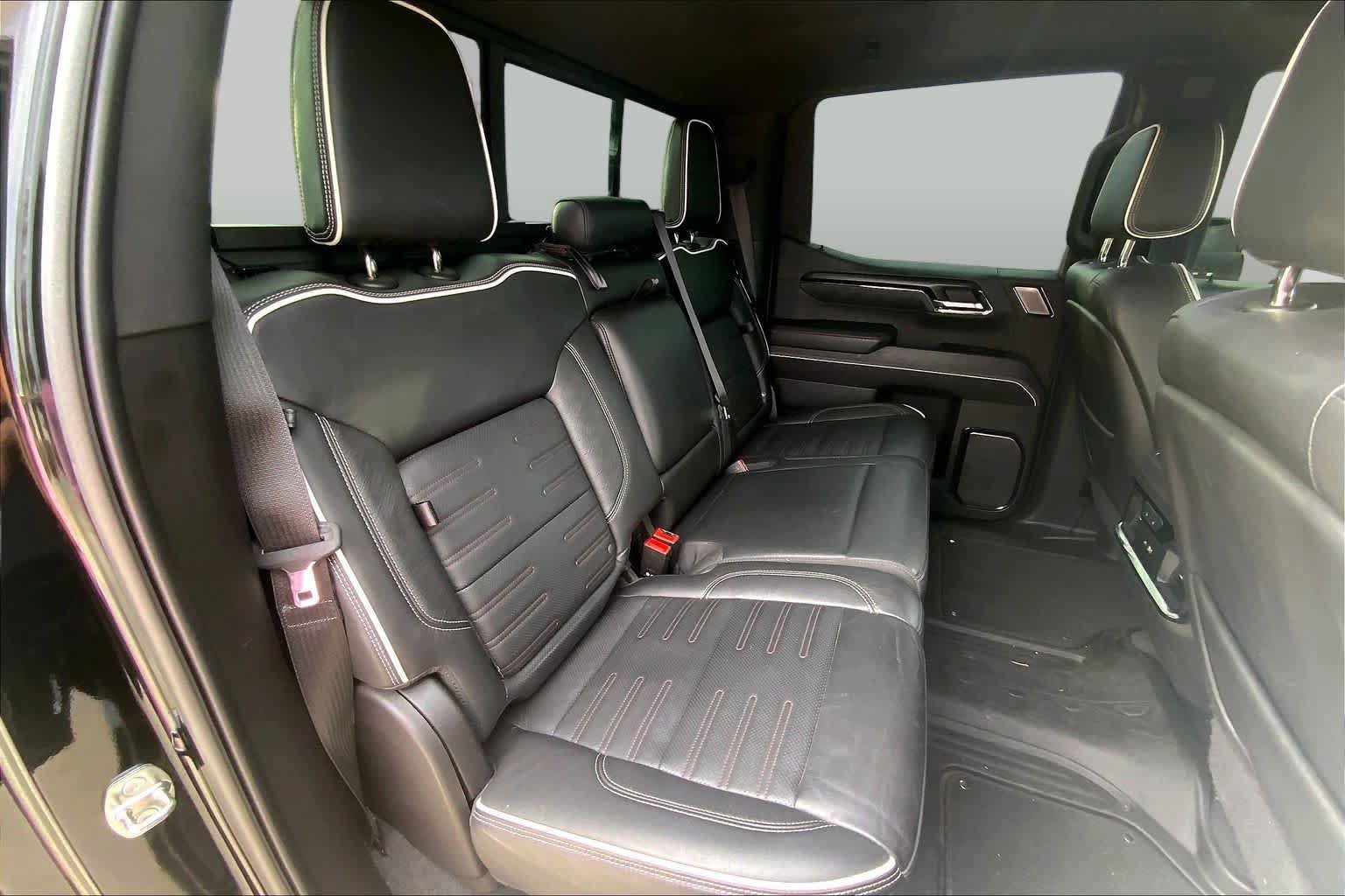 Used 2022 GMC Sierra 1500 AT4X AWD/4WD image 19
