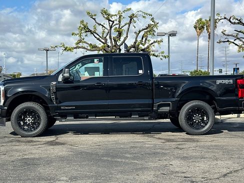 New 2025 Ford F250 XLT w/ Black Appearance Package image 7