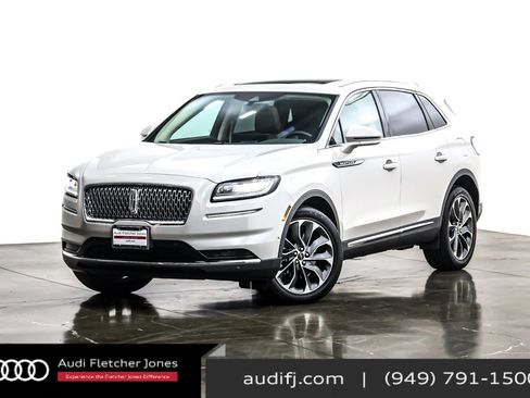 Used 2023 Lincoln Nautilus Reserve w/ Equipment Group 201A image 1