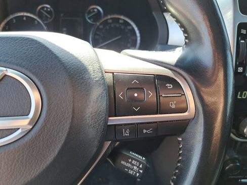 Used 2022 Lexus GX 460 Premium w/ Premium Package image 21