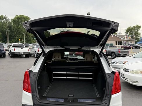 Used 2019 Cadillac XT5 Luxury AWD/4WD image 17