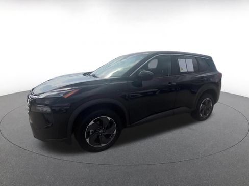 Used 2025 Nissan Rogue SV AWD/4WD image 8