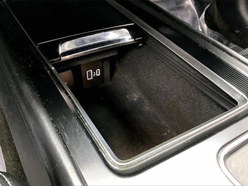 Used 2020 Lincoln Corsair Reserve w/ Equipment Group 202A image 32