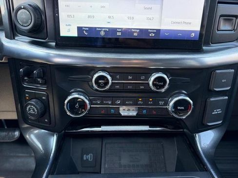 Certified 2022 Ford F150 Lariat AWD/4WD image 16