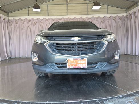 Used 2020 Chevrolet Equinox LS w/ LS Convenience Package FWD image 11