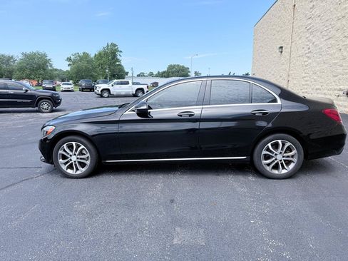 Used 2015 Mercedes-Benz C 300 4MATIC Sedan image 2
