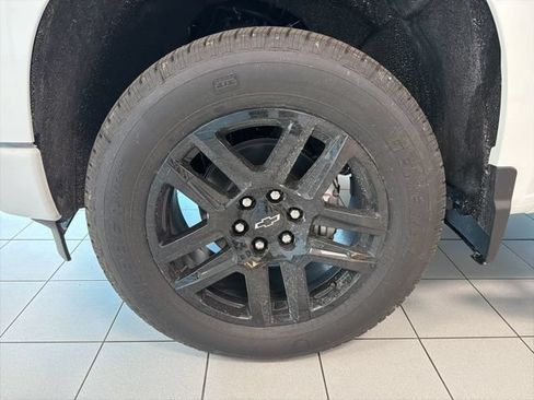 New 2026 Chevrolet Silverado 1500 RST w/ Convenience Package II AWD/4WD image 11