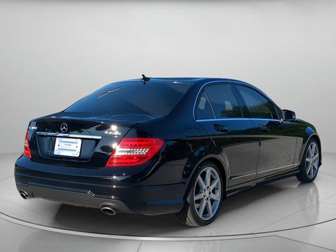 Used 2014 Mercedes-Benz C 300 4MATIC Sedan image 40