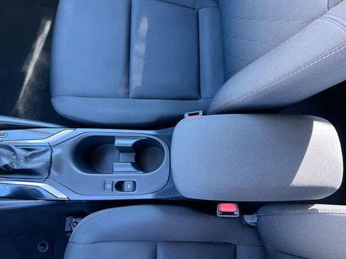 Used 2024 Toyota Corolla LE image 21