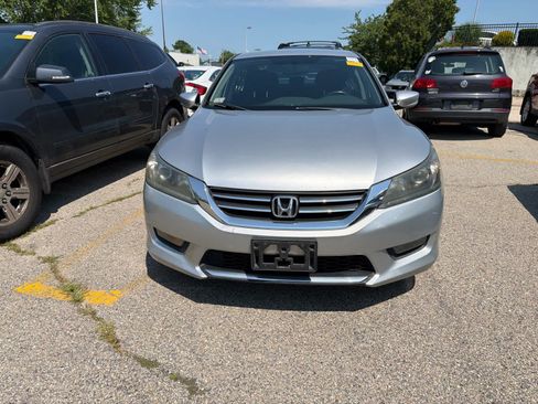Used 2014 Honda Accord Sport image 5