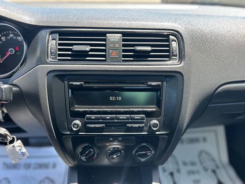Used 2015 Volkswagen Jetta S FWD image 12