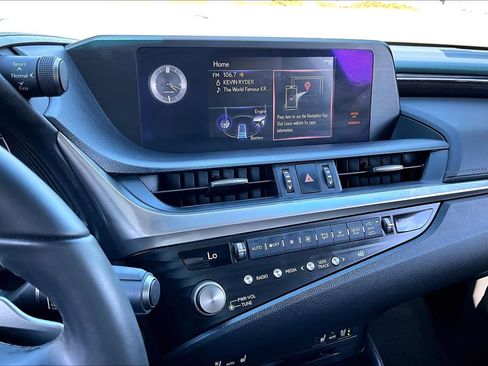 Used 2021 Lexus ES 300h w/ Premium Package FWD image 6