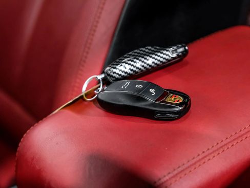 Used 2017 Porsche Macan Turbo image 63