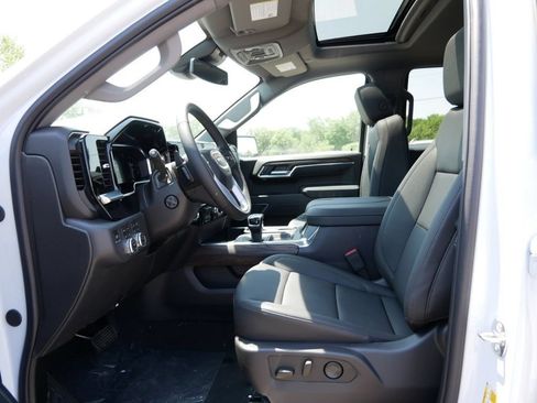 New 2026 GMC Sierra 1500 SLT w/ SLT Premium Plus Package AWD/4WD image 8