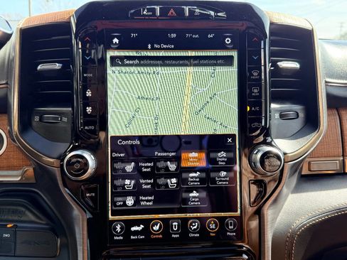 Used 2020 RAM 2500 Limited image 29