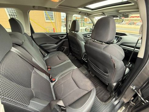 Used 2021 Subaru Forester Premium w/ Popular Package #1 image 9