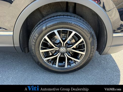 Used 2021 Volkswagen Tiguan SE AWD/4WD image 13