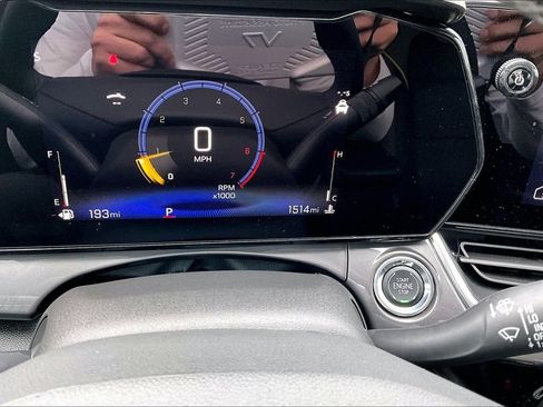 Used 2025 Chevrolet Trax ACTIV w/ Driver Confidence Package image 18