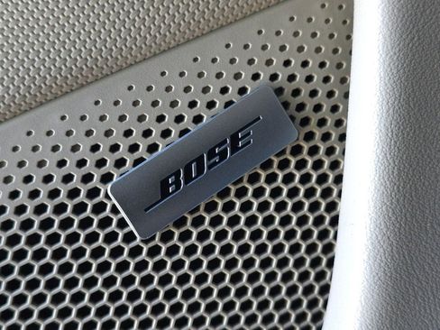 Used 2023 Porsche Taycan 4 Cross Turismo w/ Premium Package image 27