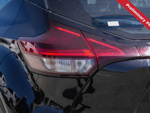 Used 2024 Nissan Kicks S FWD image 7