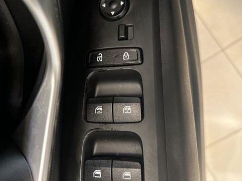 Used 2022 Hyundai Santa Cruz SEL image 18