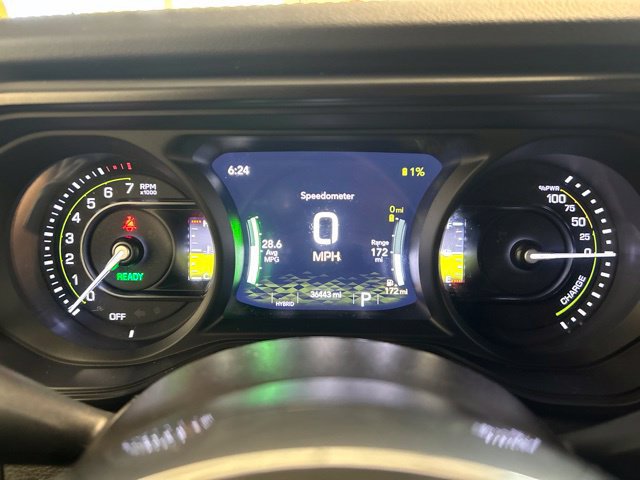 Used 2024 Jeep Wrangler Unlimited Sahara AWD/4WD image 23