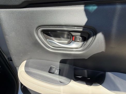 New 2026 Honda HR-V LX image 34